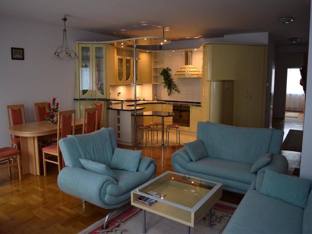 Dgm Apartment ורשה מראה חיצוני תמונה